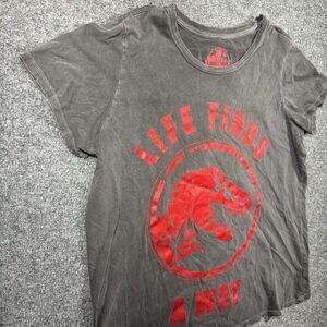 Jurassic World Women LG Tshirt Life Finds A Way Logo Nerdcore Distressed‎